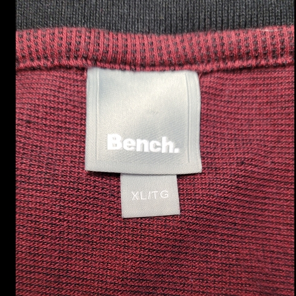 Red Bench Polo Size XL - Picture 2 of 4